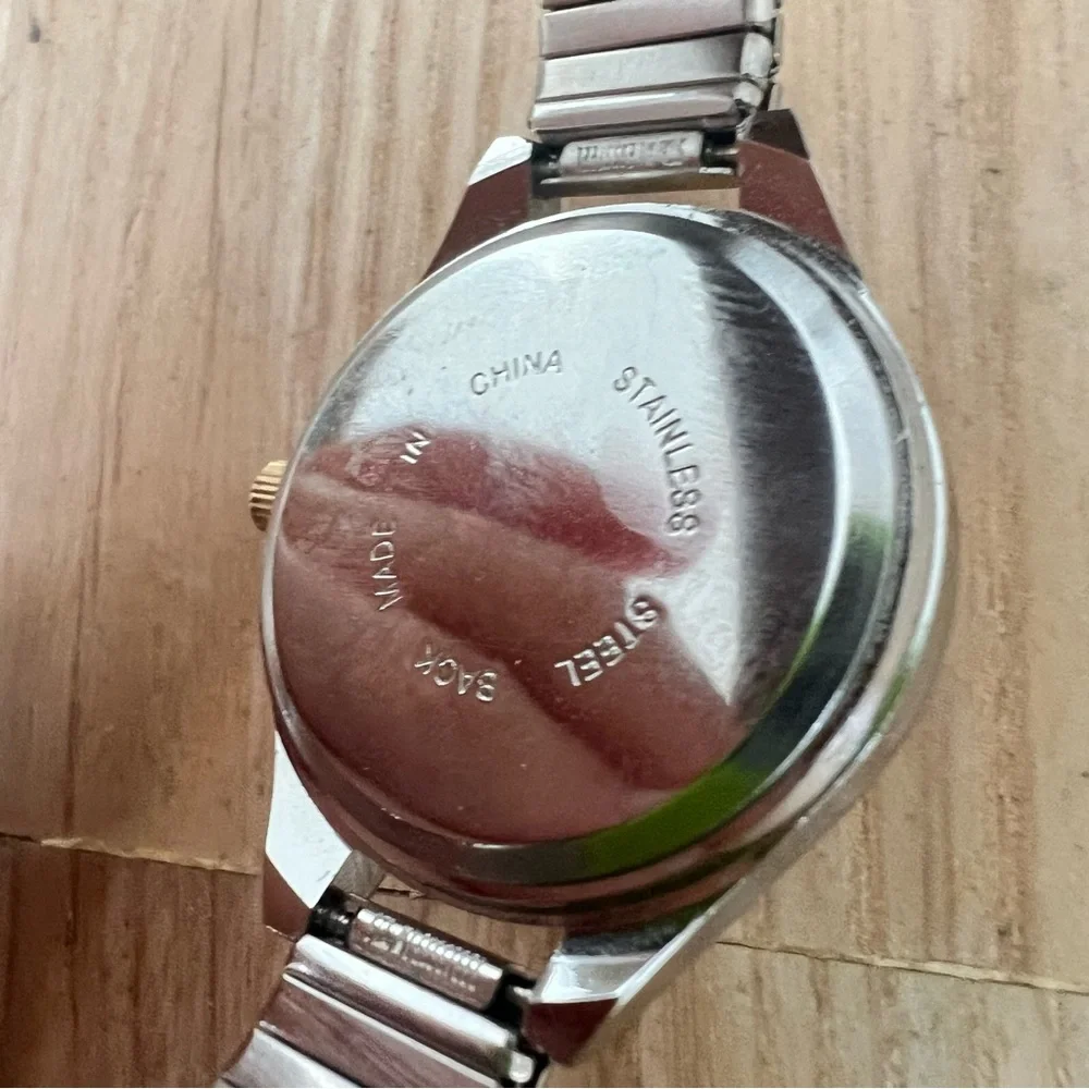 Kendall & James ladies two toned expansion bracelet dress watch NEW BATTERY
